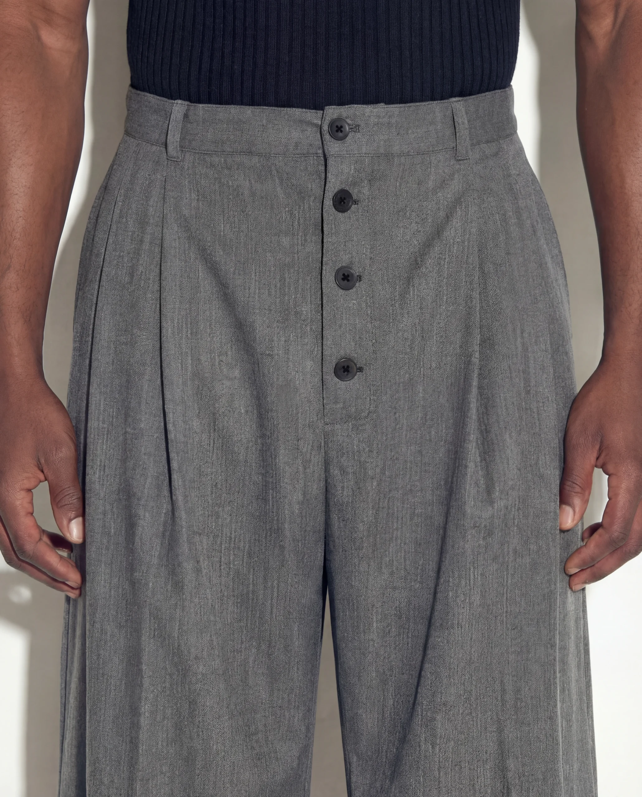 PANTALON-GRIS-PAÑO-JASPEADO_001