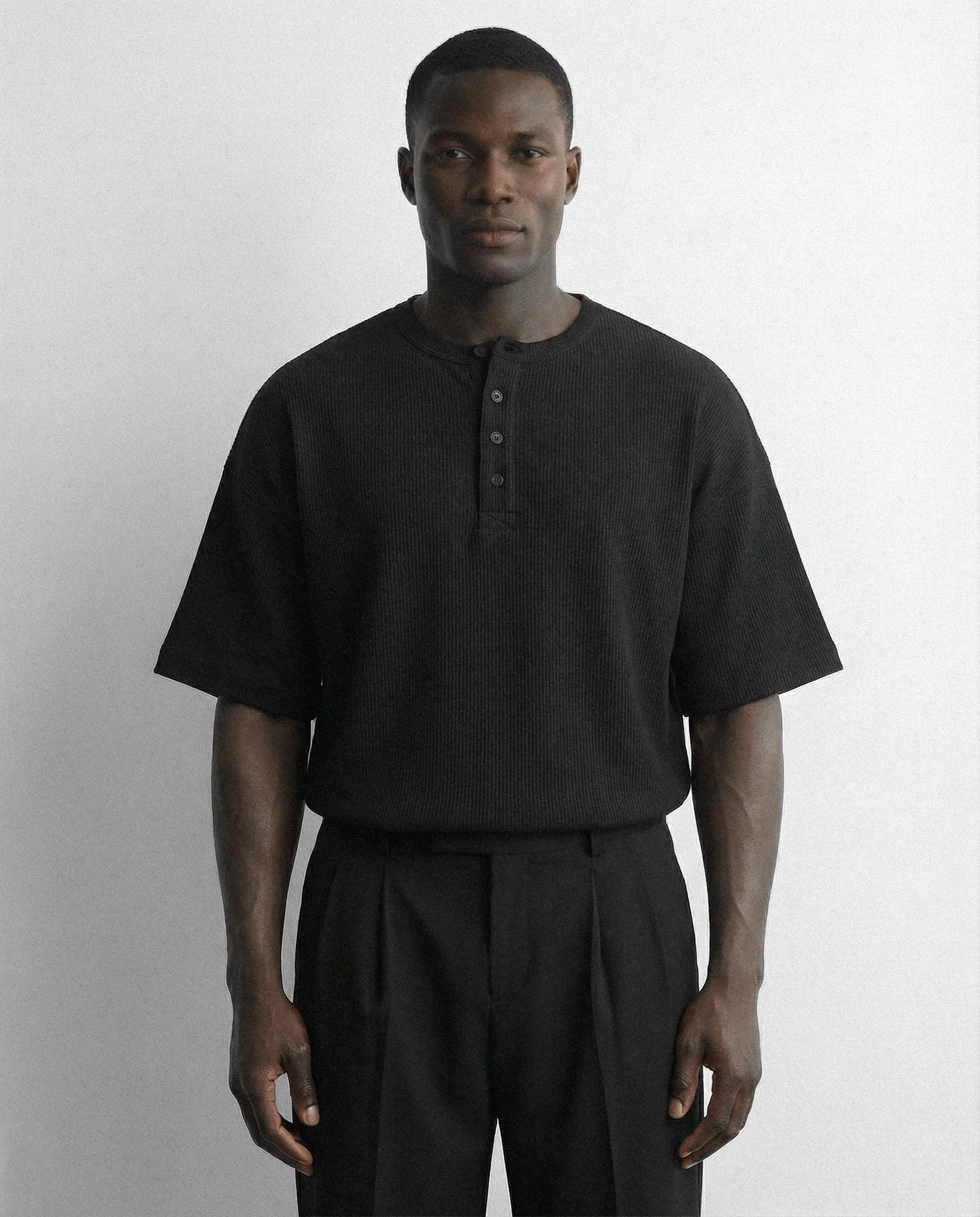 camiseta-henley-boxy-fit-bafiote-04