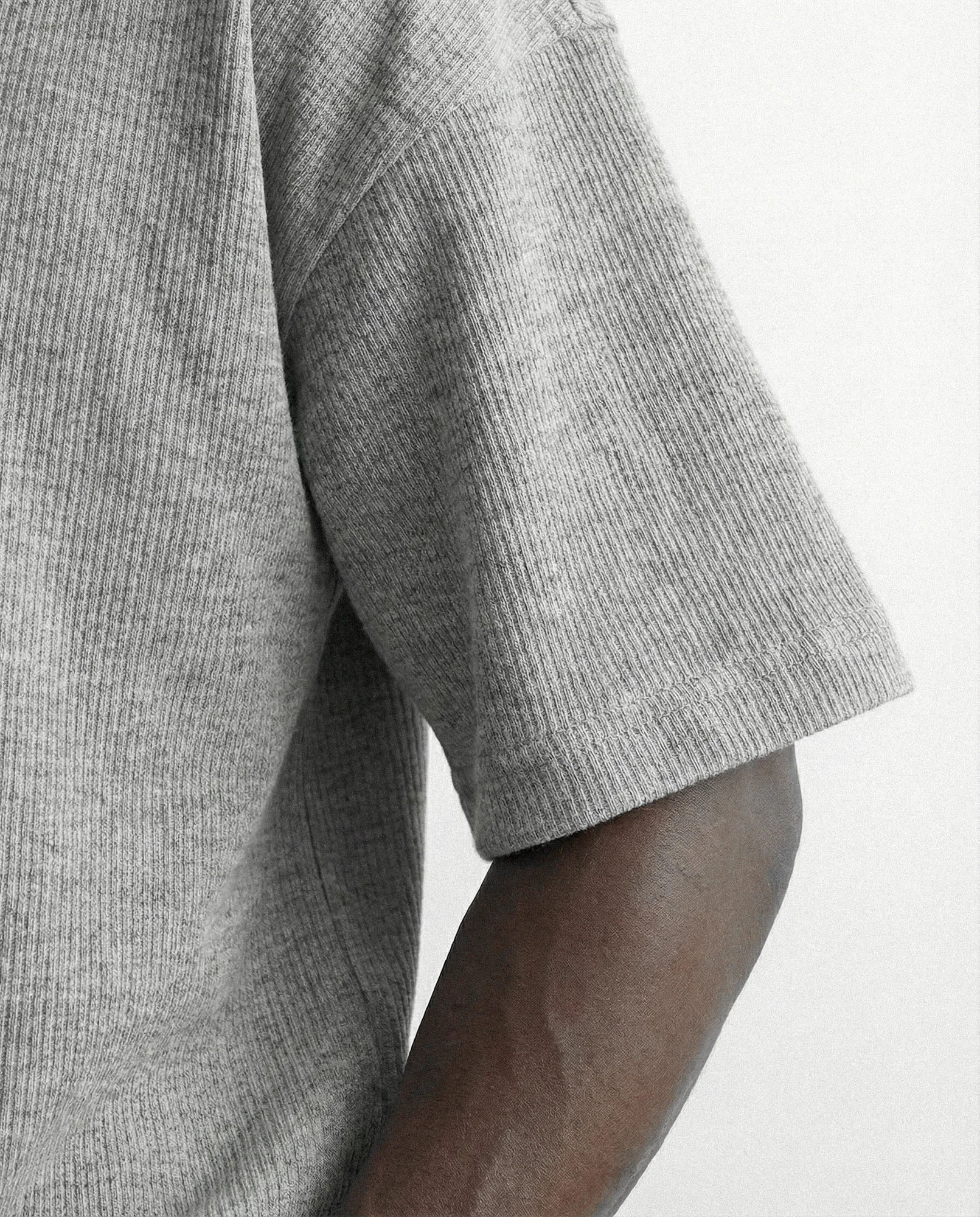 camiseta-henley-boxy-fit-bafiote-08