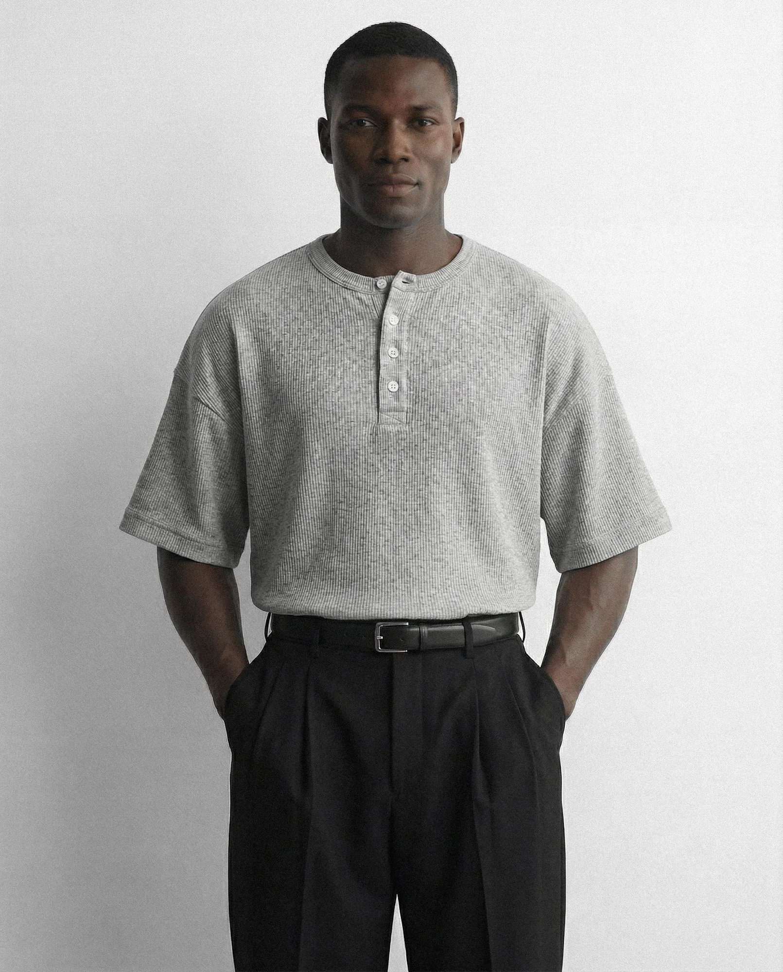 camiseta-henley-boxy-fit-bafiote-10