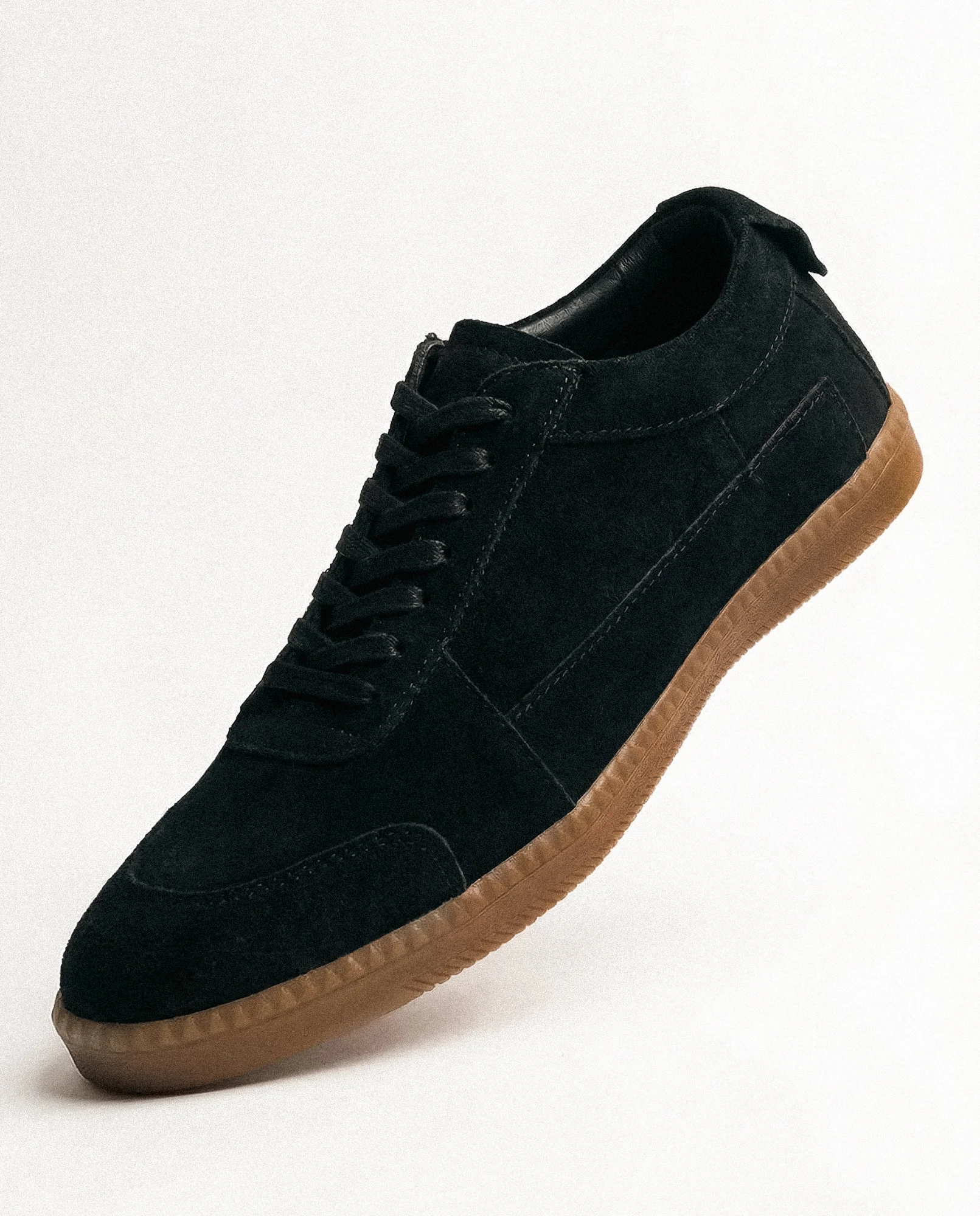 sneeker-b-concrete-bafiote-10