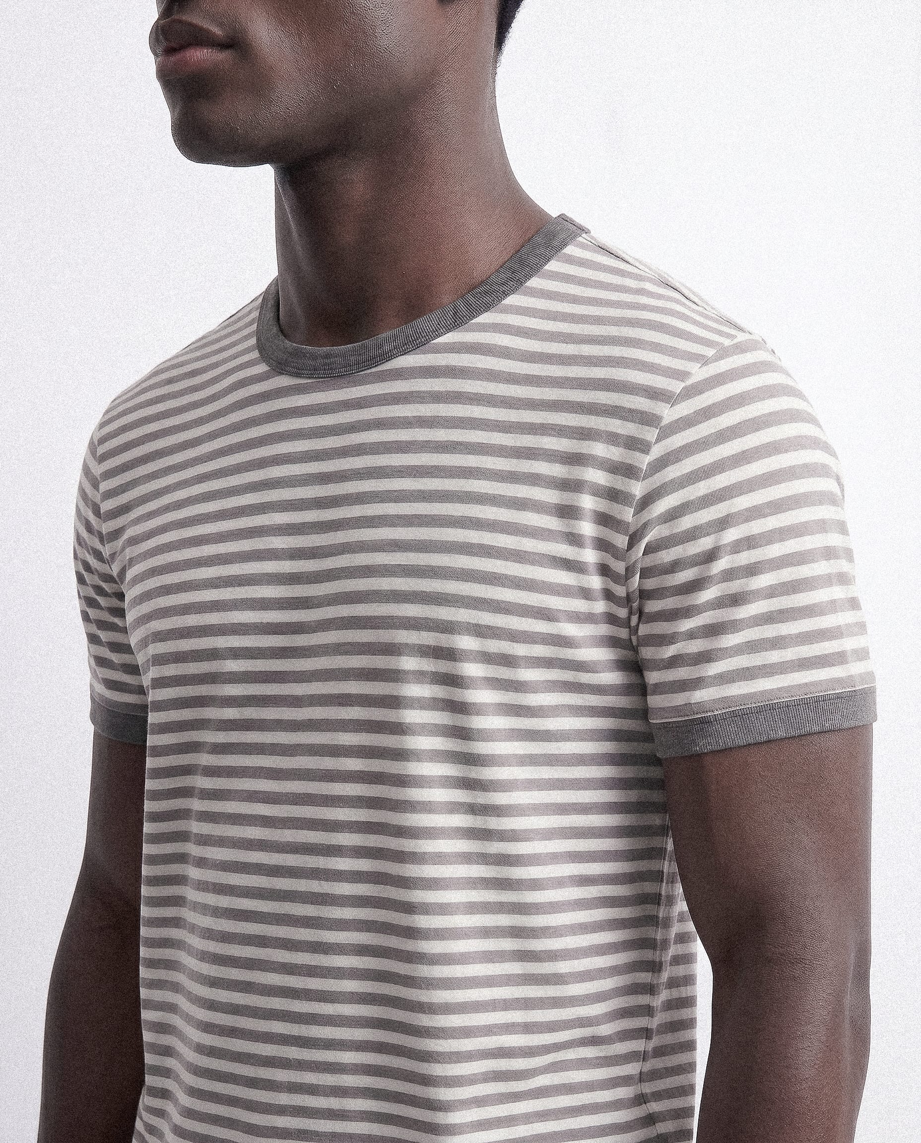 t-shirt-viga-line-3